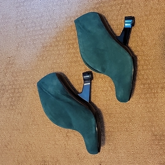 United Nude Floating Heel Bootie - Picture 2 of 16